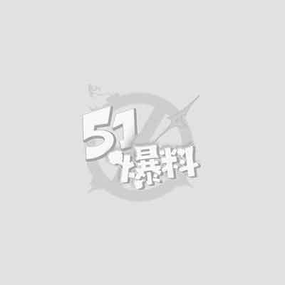 福建37岁女子攀瀑布拍照坠崖惨死1